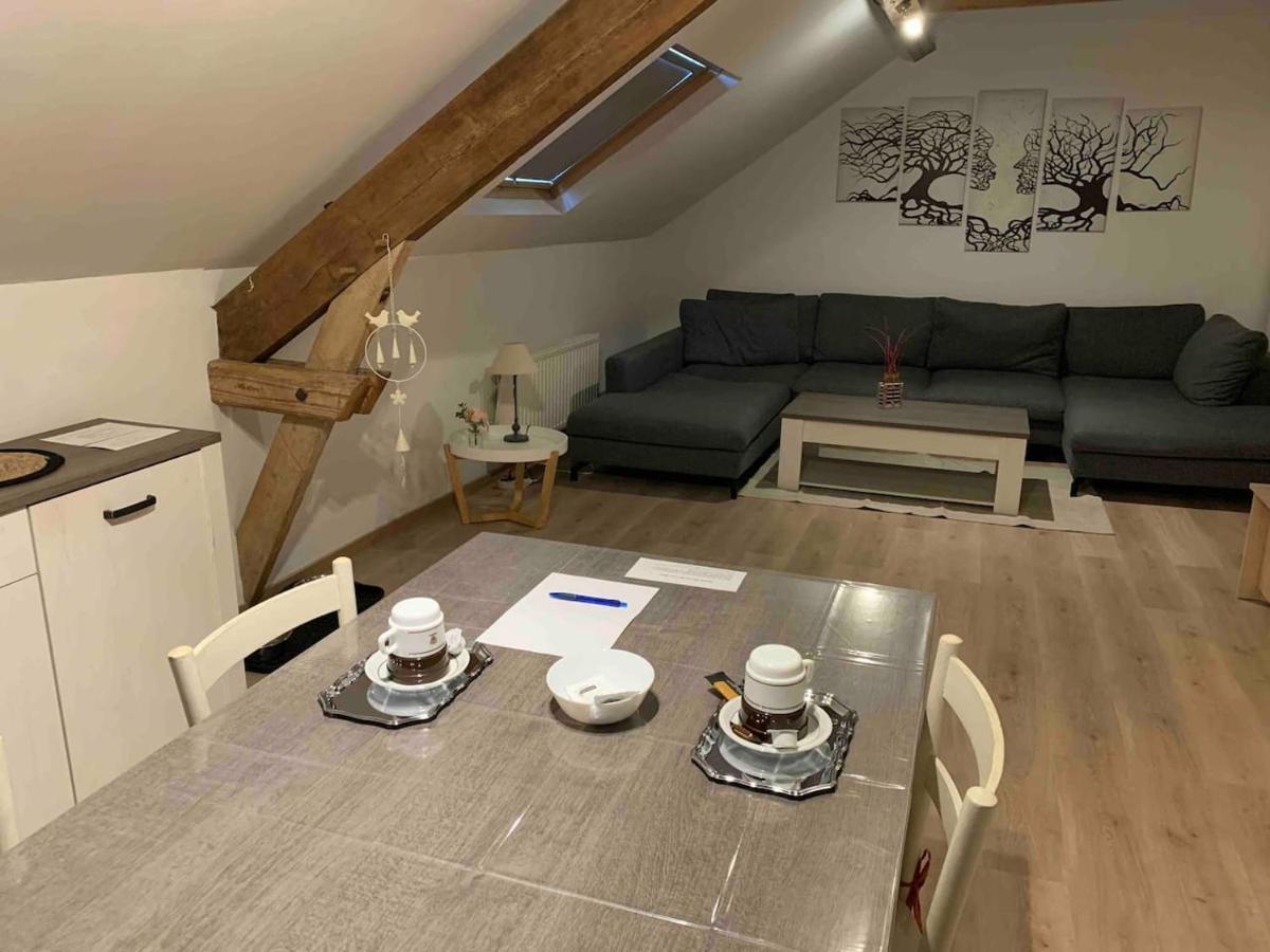 Ferienwohnung 2Pas2Meuse Waulsort Exterior foto