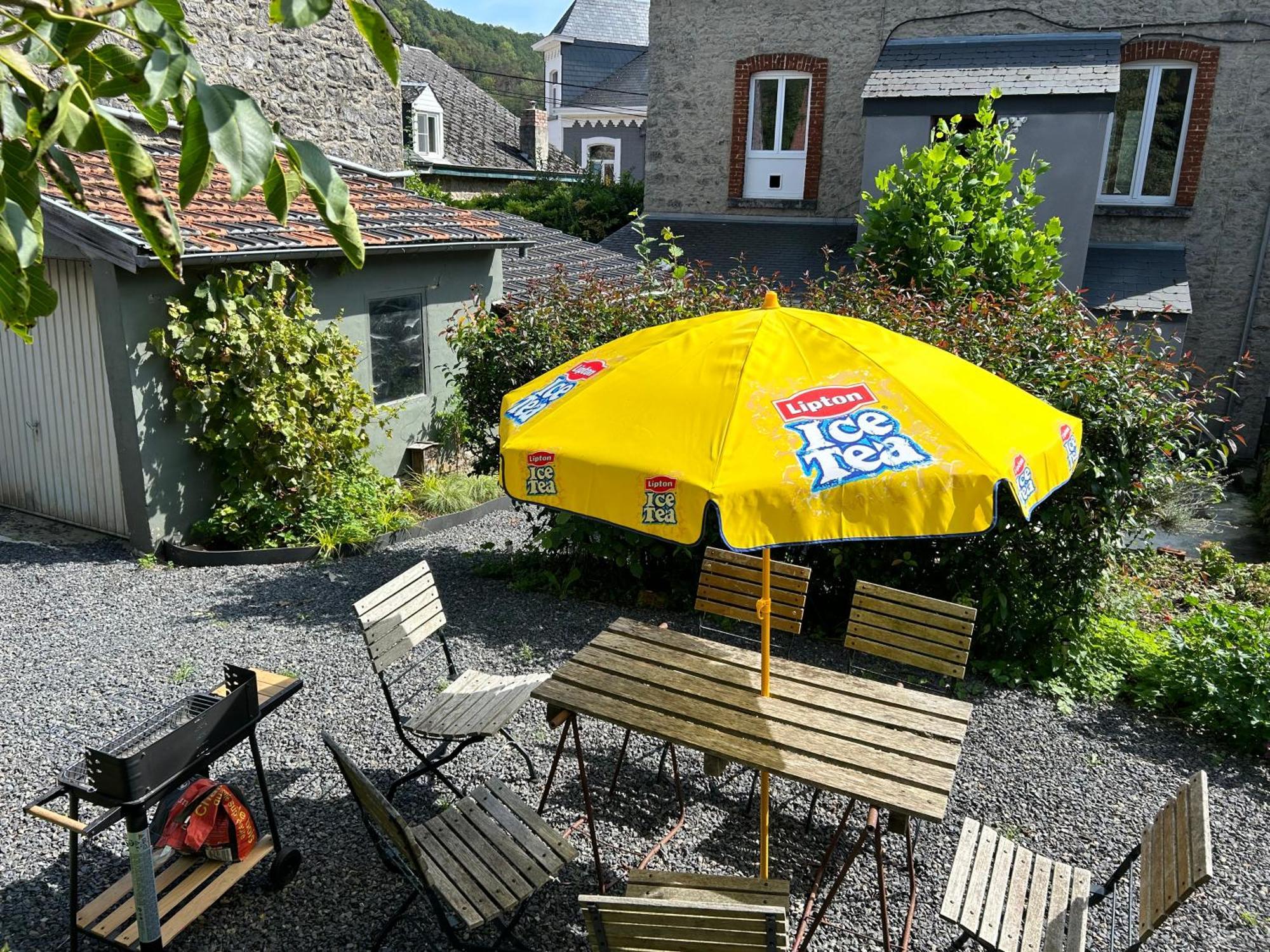Ferienwohnung 2Pas2Meuse Waulsort Exterior foto