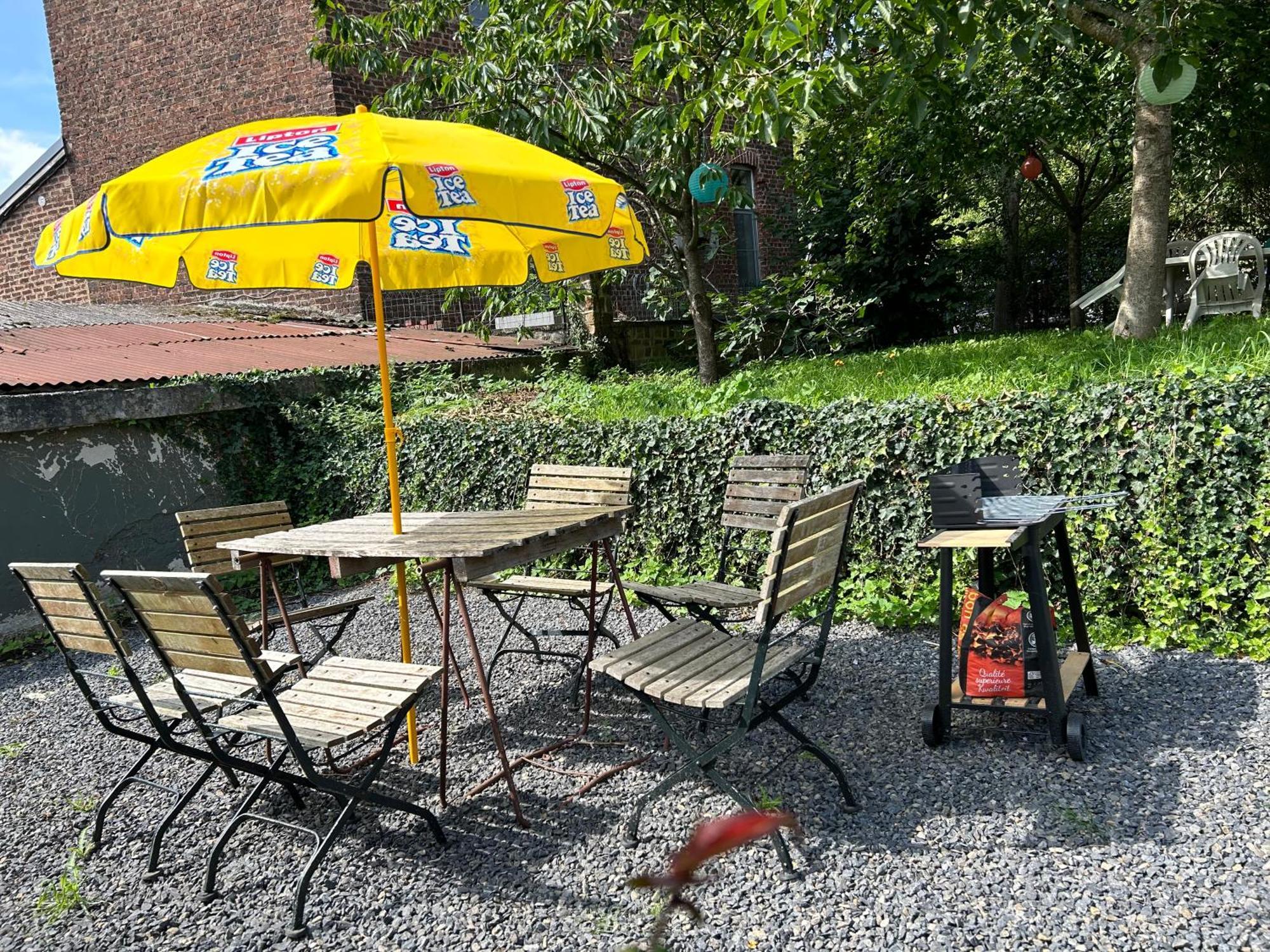 Ferienwohnung 2Pas2Meuse Waulsort Exterior foto